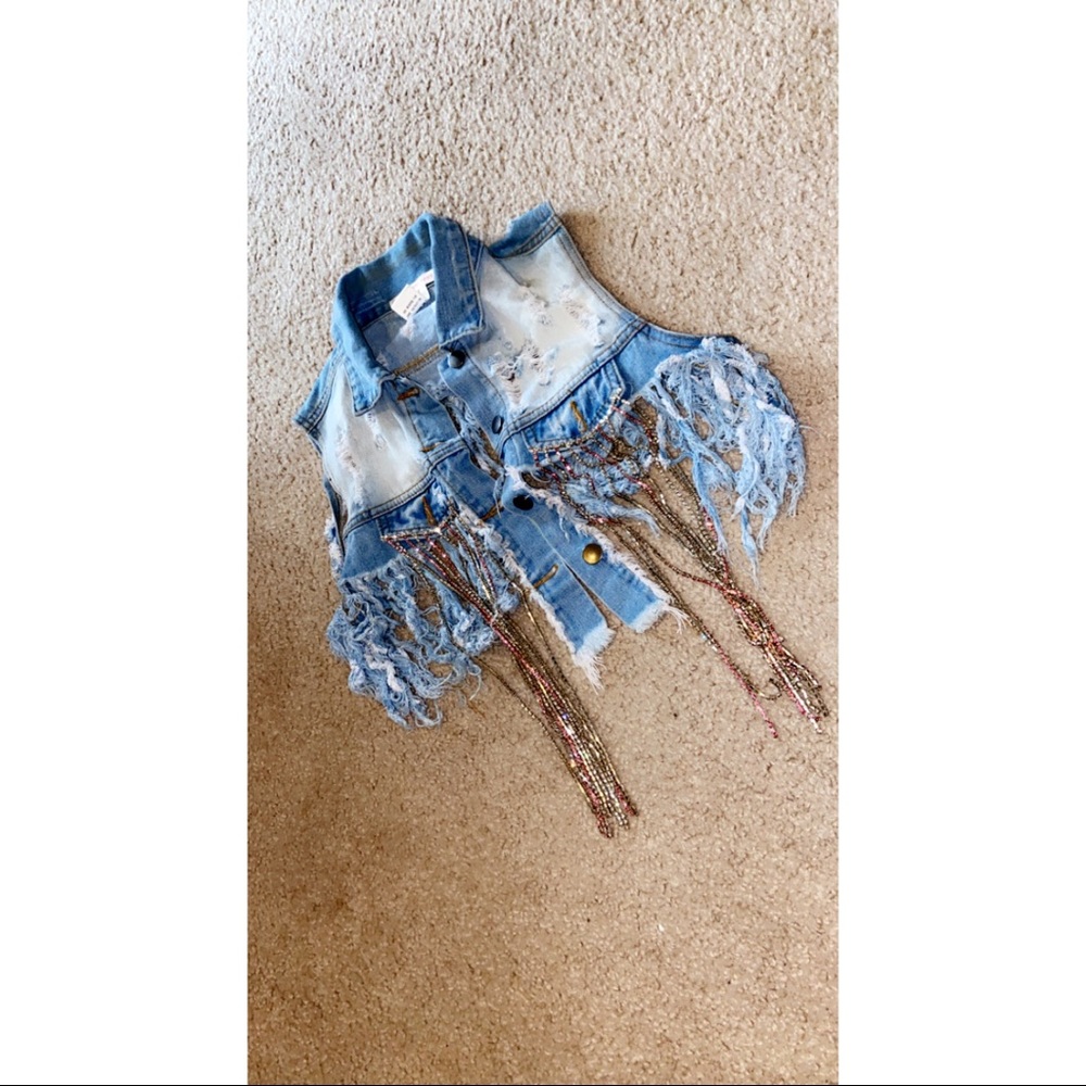 Distressed vest